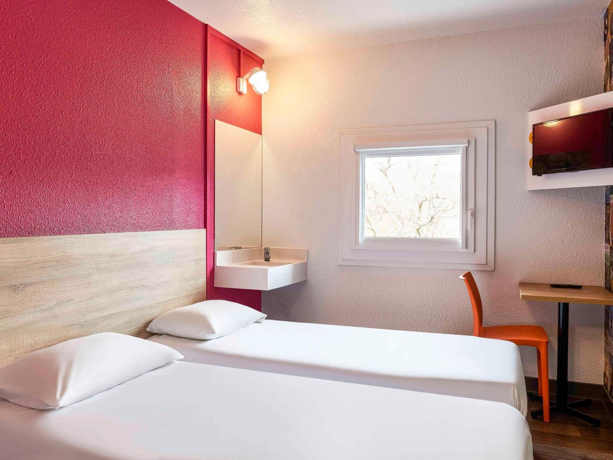 Hotelf1 Lyon Sud Oullins Renove Екстер'єр фото